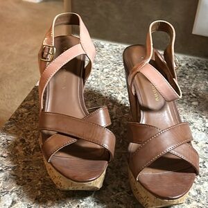 Size 11 Chinese Laundry Wedges